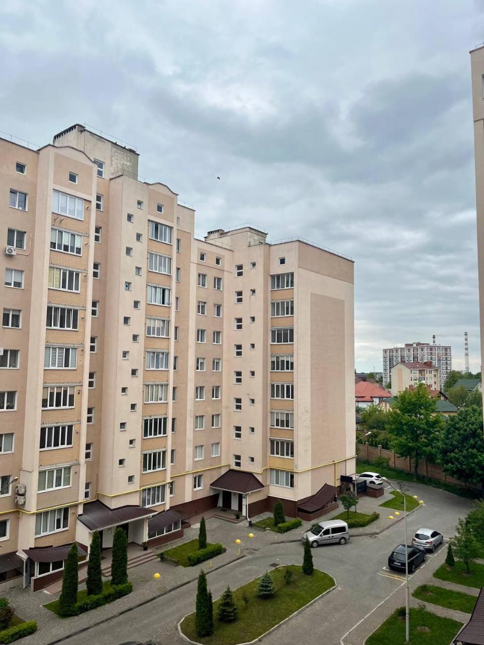 Дво І Одно Кімнатні Апартаменти Новобуд Рн Авторинку Трц Адреналін Сіті Lutsʼk Exteriör bild